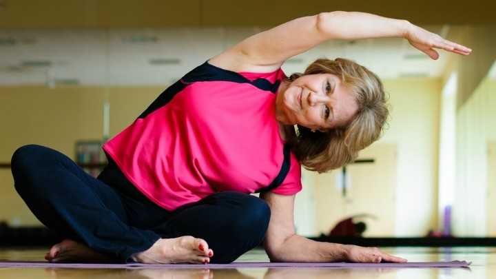 141215_YogaWoman