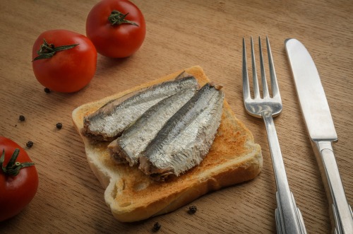 190216_sardines_on_bread