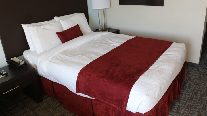 UMass_Hotel_bed