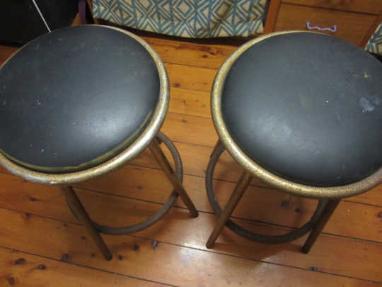 You can DIY: how to turn rusty stools from drab to fab for only $24 ...