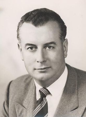 330px-Whitlam1955