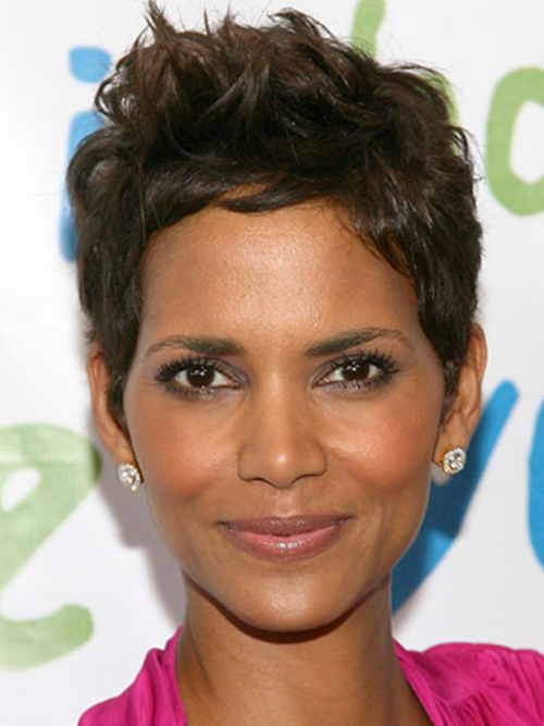 hair-tricks-halle-berry-0612-lgn-2