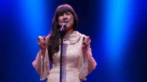 Judith Durham Facebook