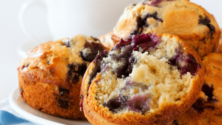 Blueberry and lemon curd muffins | Starts at 60