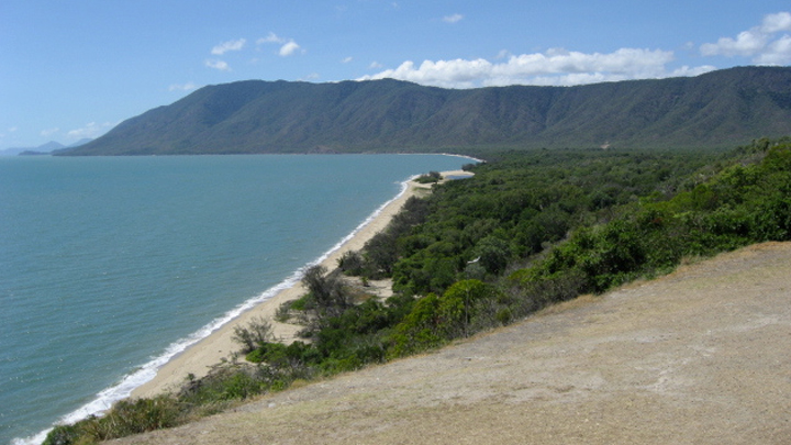 Port-douglas-startsatsixty