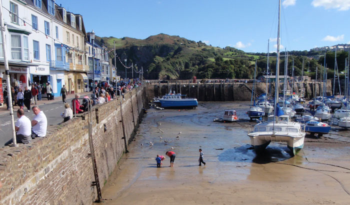 Low tide Ilfracombe Harbour