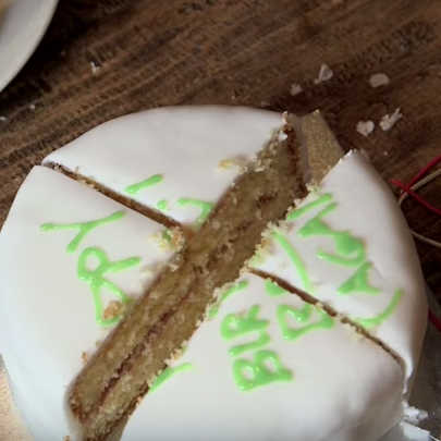 Cutting cake 