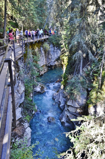 Johnston Canyon (14) (424x640)