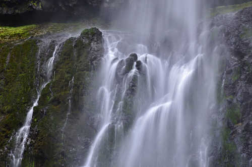 Multnomah Falls (100) (640x424)