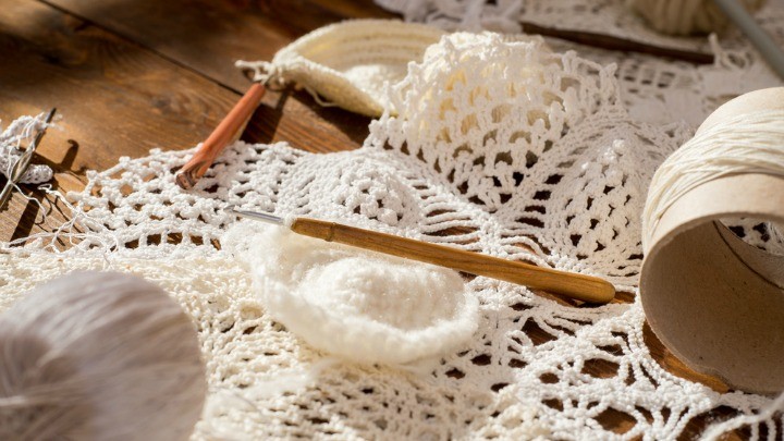 395710111_crochet_doilie_joke Shutterstock