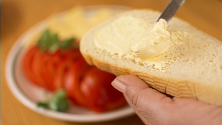 020416_butter_bread