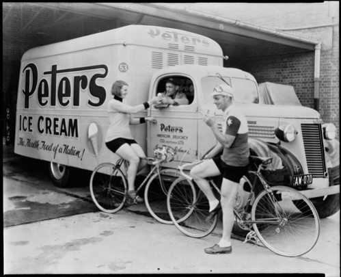 1940 olds Peters ice cream