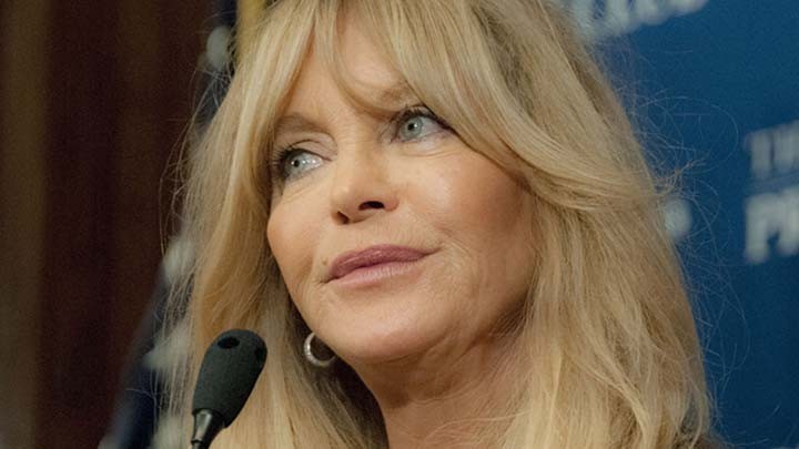 Startsat60_goldiehawn_163884281