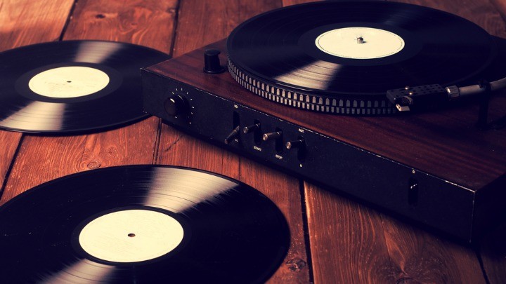150899045_records_player_song_1969 Shutterstock