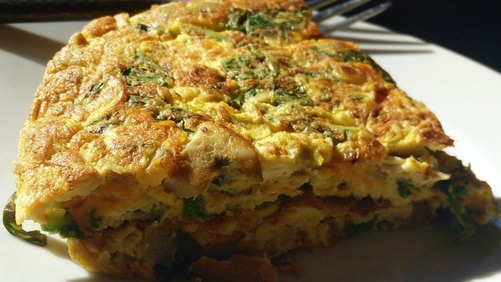 200416_ham, leek and zucchini frittata