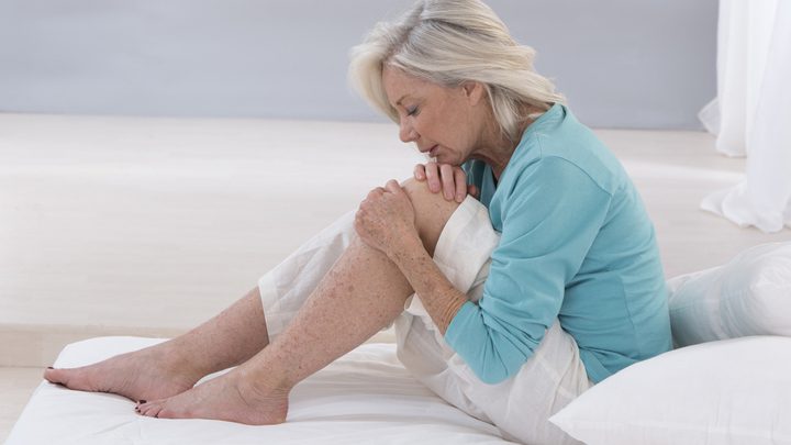 091015_arthritis_bed