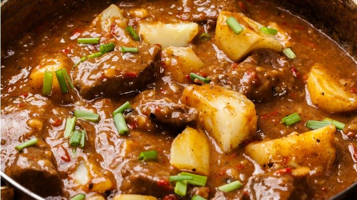 Slow cooker beef and vegetable curry - Starts at 60