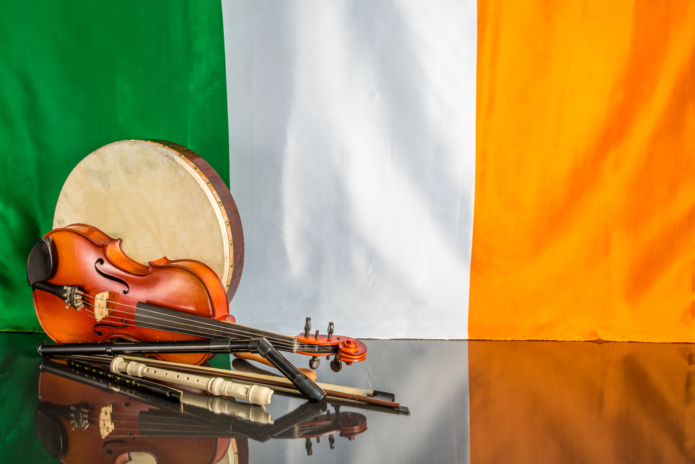 irish-instruments-flag