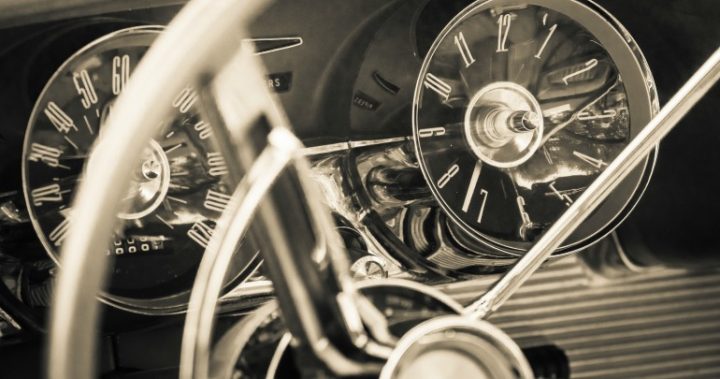 161008_Ford-Dashboard