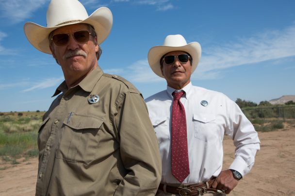 Jeff Bridges and Gill Birmingham in a scene from Hell Or High Water.