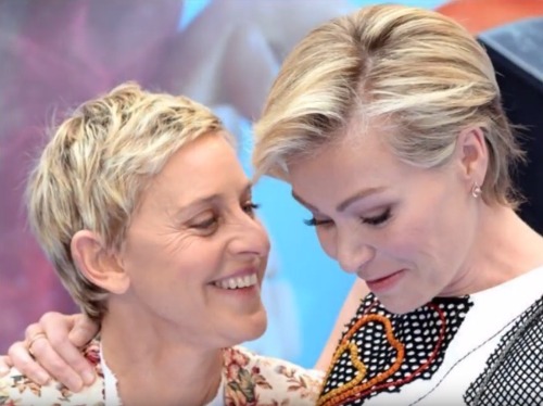 Ellen met Portia in 2004 and has been together ever since. Photo: YouTube (@EllenPortia LeeDegeneres).