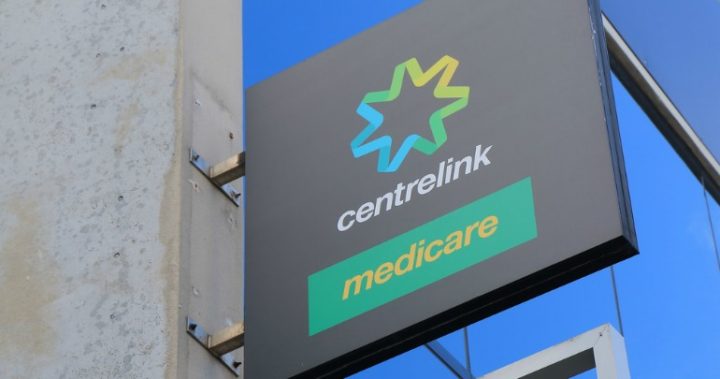 031116_news_centrelink_security_breach