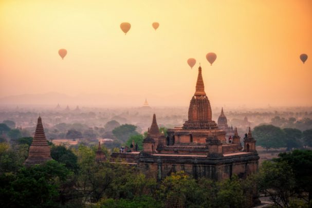 myanmar-hot-air-balloon