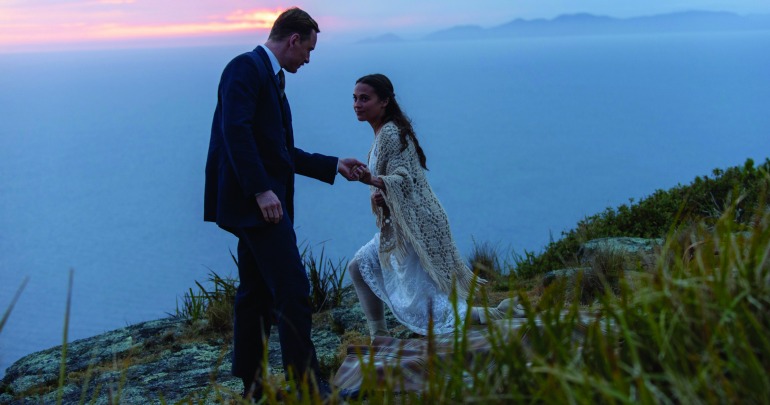 Tom Sherbourne (Michael Fassbender) and Isabel (Alicia Vikander) in a scene from The Light Between Oceans.