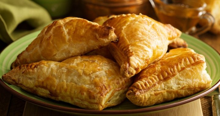 chicken-and-garlin-pastry