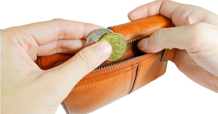 pension-purse-coins_161213