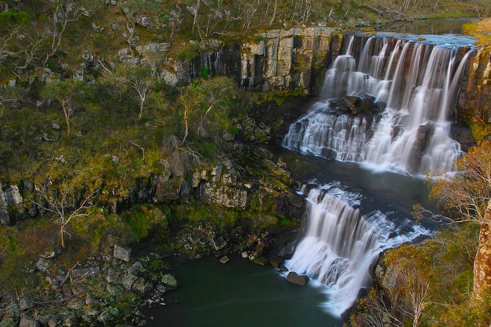 Ebor Falls in Guy Fawkes River. Image: By DebrahNovak (Own work) [CC BY-SA 4.0 (http://creativecommons.org/licenses/by-sa/4.0)], via Wikimedia Commons