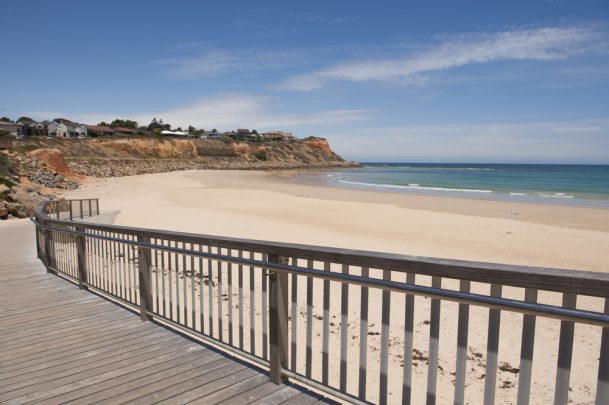 disgusting-surprise-closes-australian-beach Disgusting surprise closes Australian beach