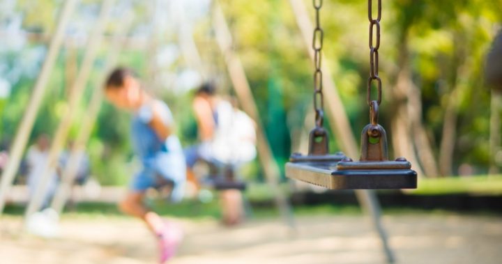 10.7 swing park swing