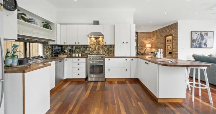 Kitchen of 17 Alexandra Road, Glebe.