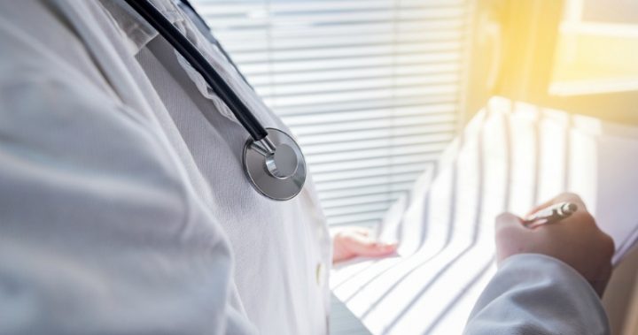 joke 267 doctor with stethoscope