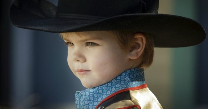827 little boy in cowboy costume