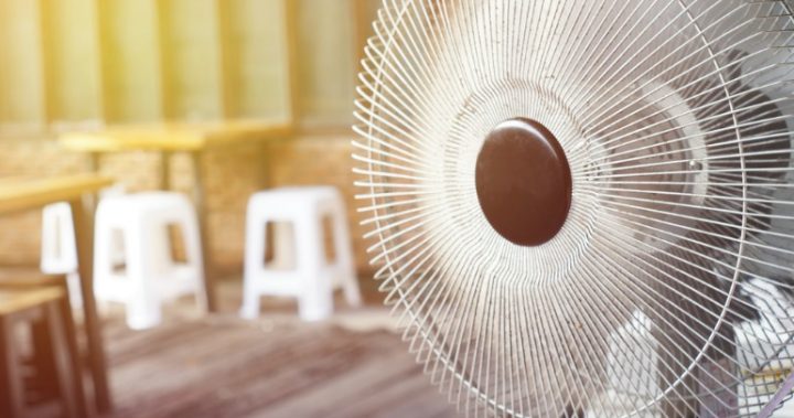 hot fan fan on table