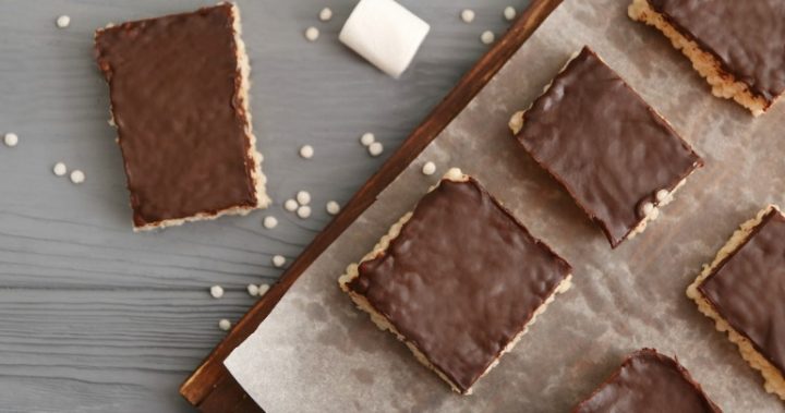 shutterstock_682085410 Decadent chocolate, peanut butter caramel slice