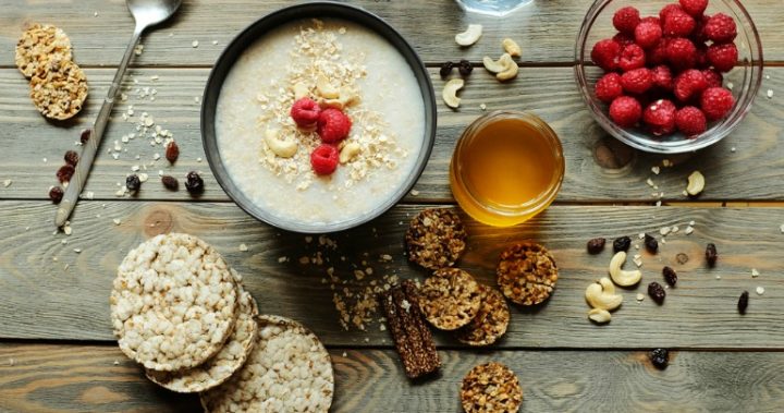 Αποτέλεσμα εικόνας για edward giovannucci harvard, Whole grains reduce the risk of colorectal cancer, while meat increases it