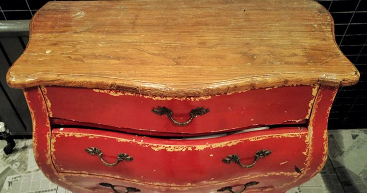 wooden-table-furniture_170926