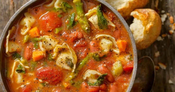 tortellini-tomato-soup Tasty tortellini tomato soup with Italian sausage and spinach
