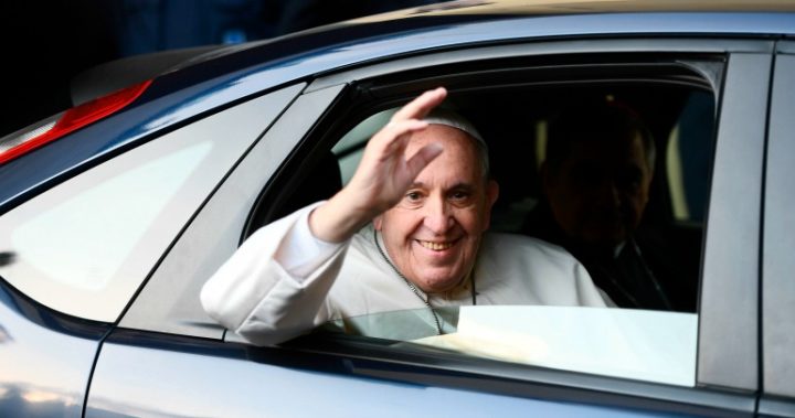 Pope Francis calls for suffering in Syria to end