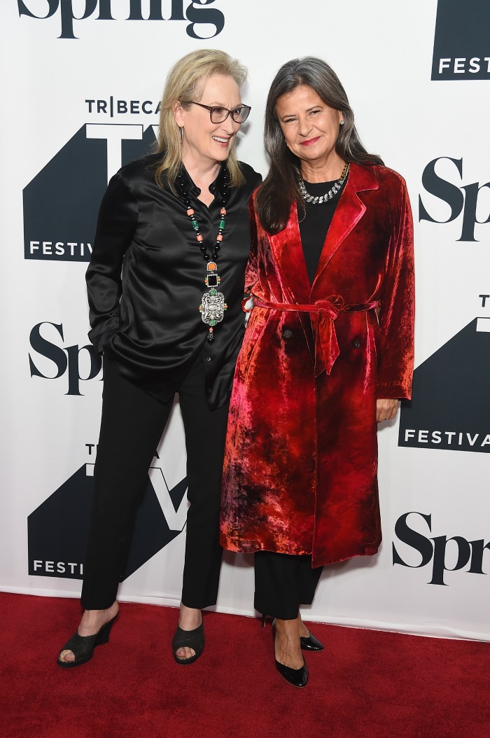 Looking stylish! Meryl Streep walked the red carpet with Tracey Ullman. 