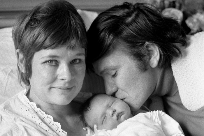 Judi Dench and her late husband Michael Williams with daughter Finty. Source: Getty.