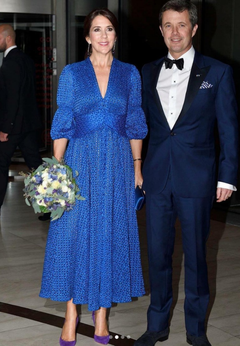 Princess Mary makes a bold statement in electric blue evening dress ...