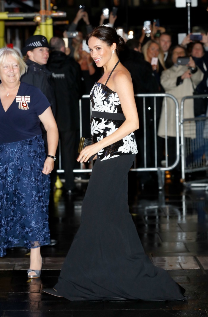 Meghan arrives at The Royal Variety Performance 2018 at London Palladium.