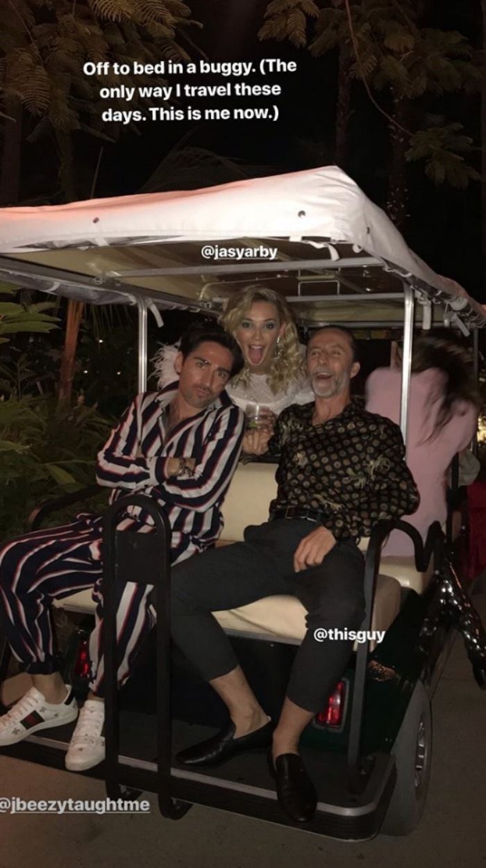 Jasmine got a lift back in a golf buggy. Source: Instagram/jetsetmama.