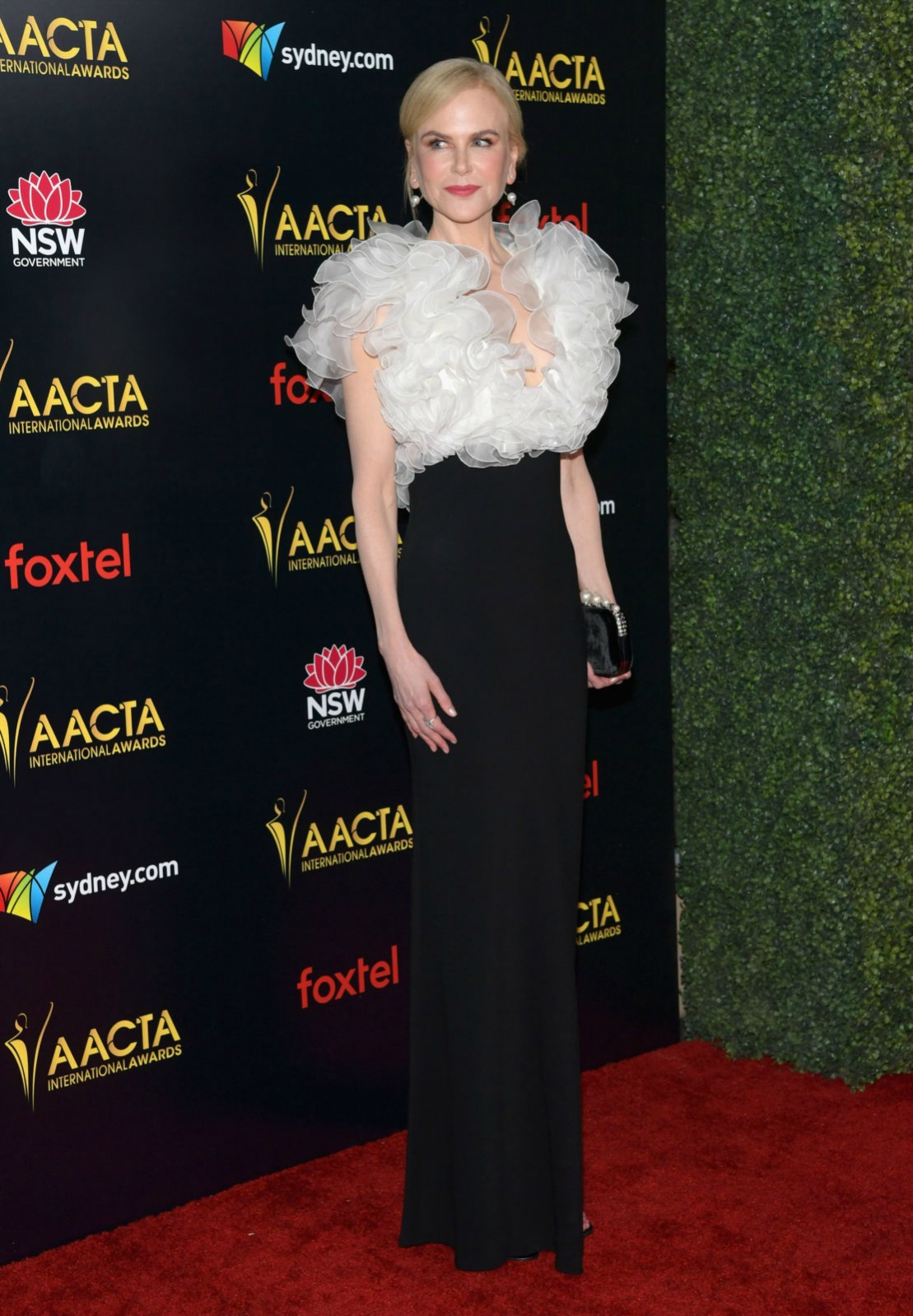 Nicole wowed a day earlier at the 8th AACTA International Awards in LA.