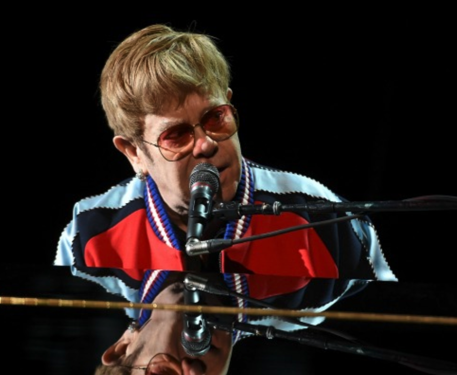 Elton John says kids should learn the value of money too. Source: Getty.