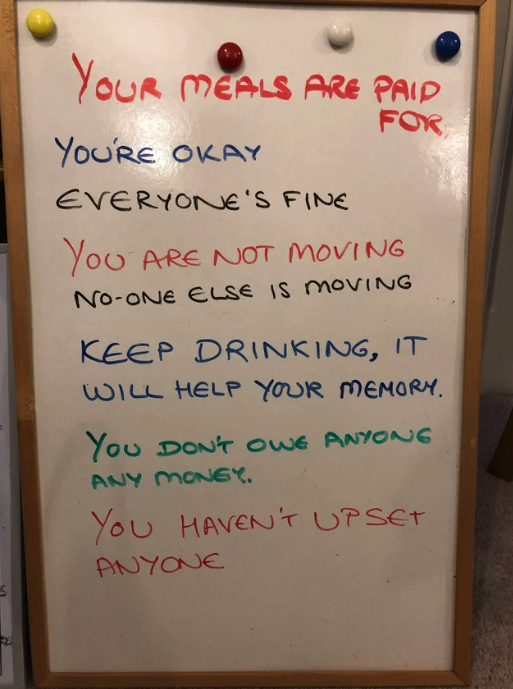 A daughter's whiteboard note for her elderly mother with dementia has gone viral. Source: Reddit - u/Lowcrbnaman